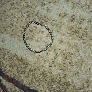 Elegant Silver Chain Bracelet